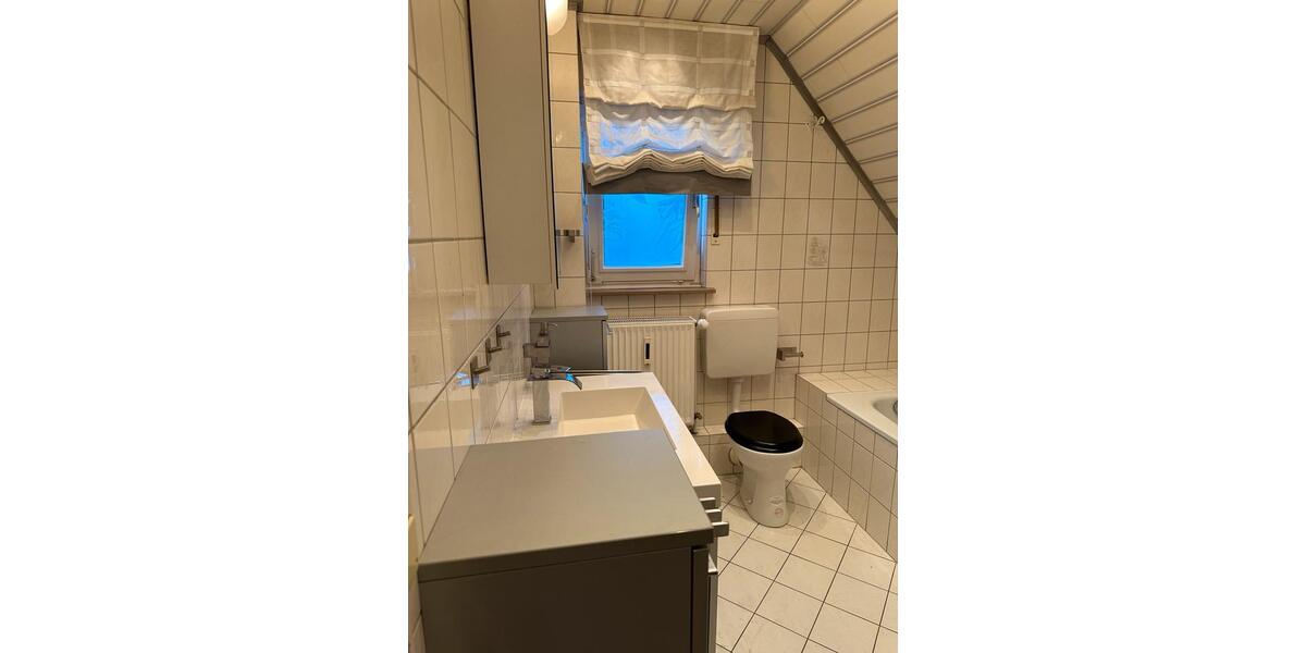 Etagenwohnung Lienen - 4 Zimmer, 130 m&sup2;, 1.100&euro; | Angebot:26639522