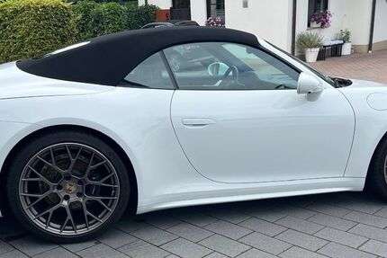 Porsche 992 15.500 km 139.900 € Westerkappeln 49492