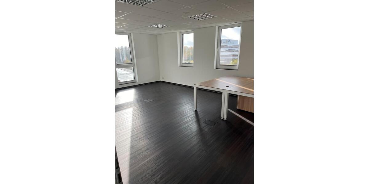 Im Hafenviertel- Moderne Büroräume zimmer