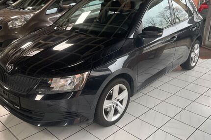 Skoda Fabia 61.000 km 7.990 &euro; Lengerich 49525