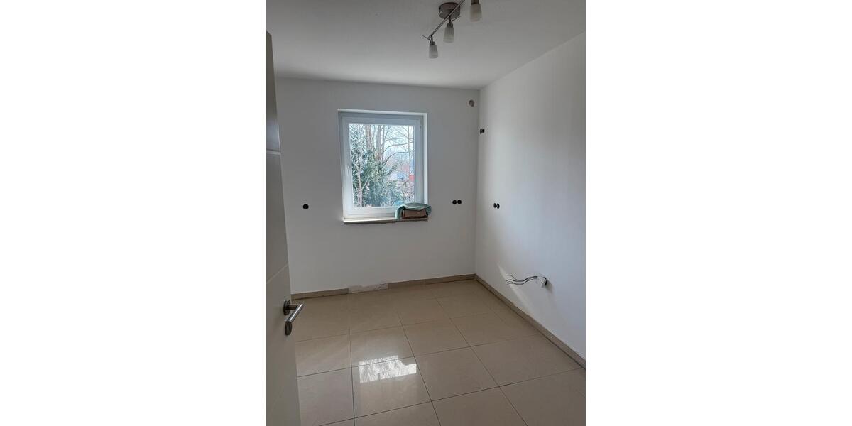 Erdgeschoßwohnung Melle - 4 Zimmer, 95 m&sup2;, 930&euro; | Angebot:25566129