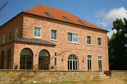 Haus Neuenkirchen - 9 Zimmer, 247 m&sup2;, 1.750.000&euro; | Angebot:23558535