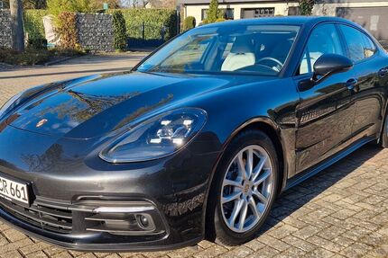 Porsche Panamera 53.000 km 58.400 &euro; Bramsche 49565