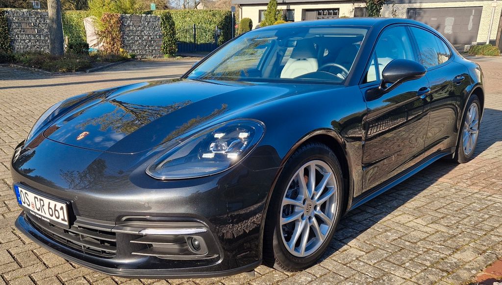 Porsche Panamera 53.000 km 58.400 &euro; Bramsche 49565