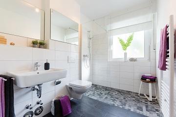 3 Zi. Wohnung frei mit ebenerdiger Dusche! 3 zimmer