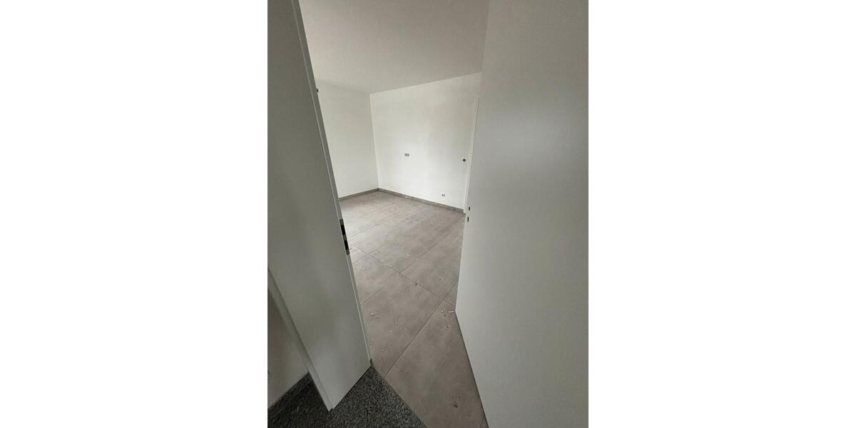 Dachgeschoßwohnung Rödinghausen - 2 Zimmer, 100 m&sup2;, 1.050&euro; | Angebot:26585770