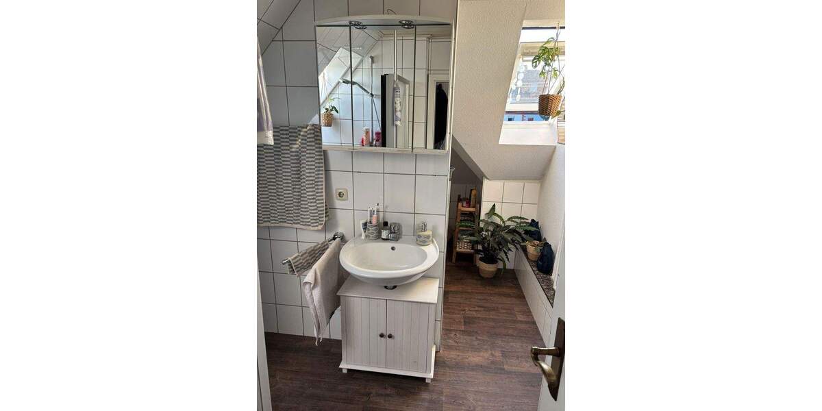 Etagenwohnung Osnabrück Schölerberg - 2 Zimmer, 90 m&sup2;, 770&euro; | Angebot:25799277