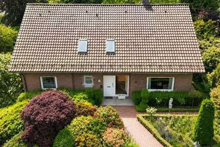 Haus Bad Iburg - 8 Zimmer, 276 m&sup2;, 499.000&euro; | Angebot:26829349