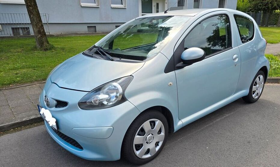 Aygo (X)