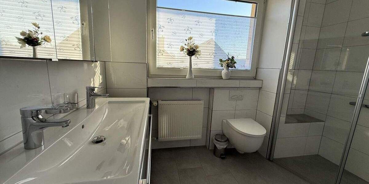 Ein gepflegtes Zuhause mit Charme und Gartenidylle! 6 zimmer