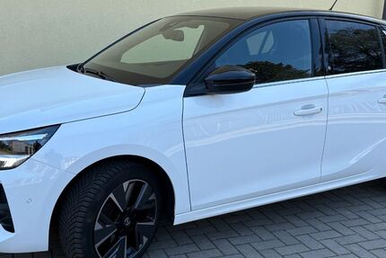 Opel Corsa 28.828 km 17.900 &euro; Osnabrück 49078