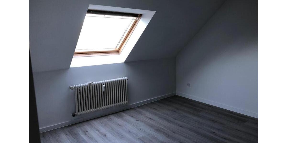 Etagenwohnung Osnabrück Gretesch - 5 Zimmer, 110 m&sup2;, 980&euro; | Angebot:26619835