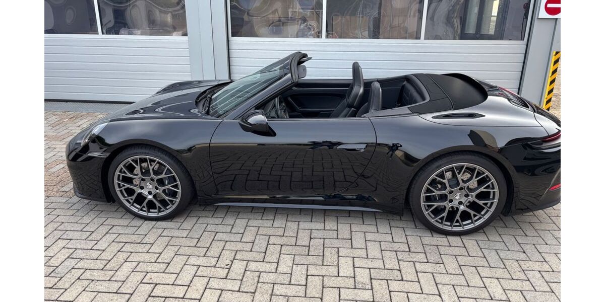 Porsche 992 10.200 km 140.500 &euro; Hagen/Osnabrück 49170