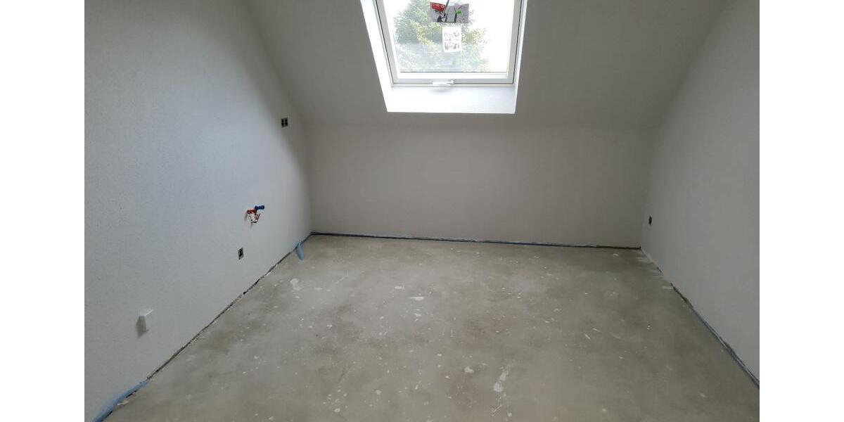 Dachgeschoßwohnung Georgsmarienhütte - 3 Zimmer, 84 m&sup2;, 910&euro; | Angebot:26375703