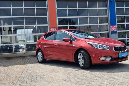 Kia ceed / Ceed 108.000 km 6.499 &euro; Osnabrück 49090