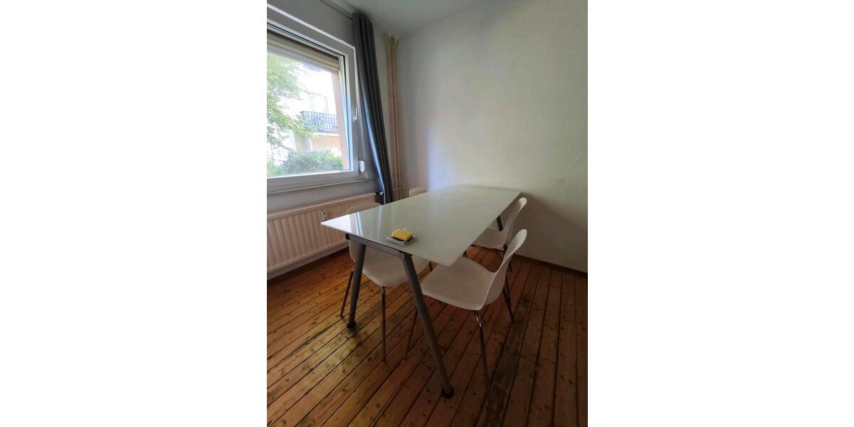 4 Zimmer Wohnung zentral im Erdgeschoss zimmer