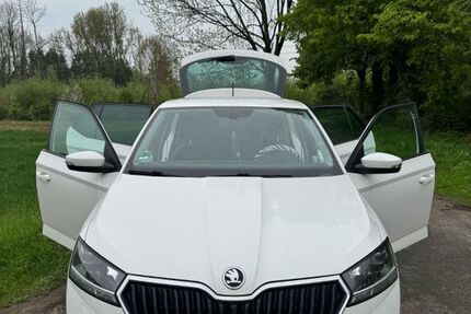 Skoda Fabia 82.000 km 10.000 &euro; Hilter 49176