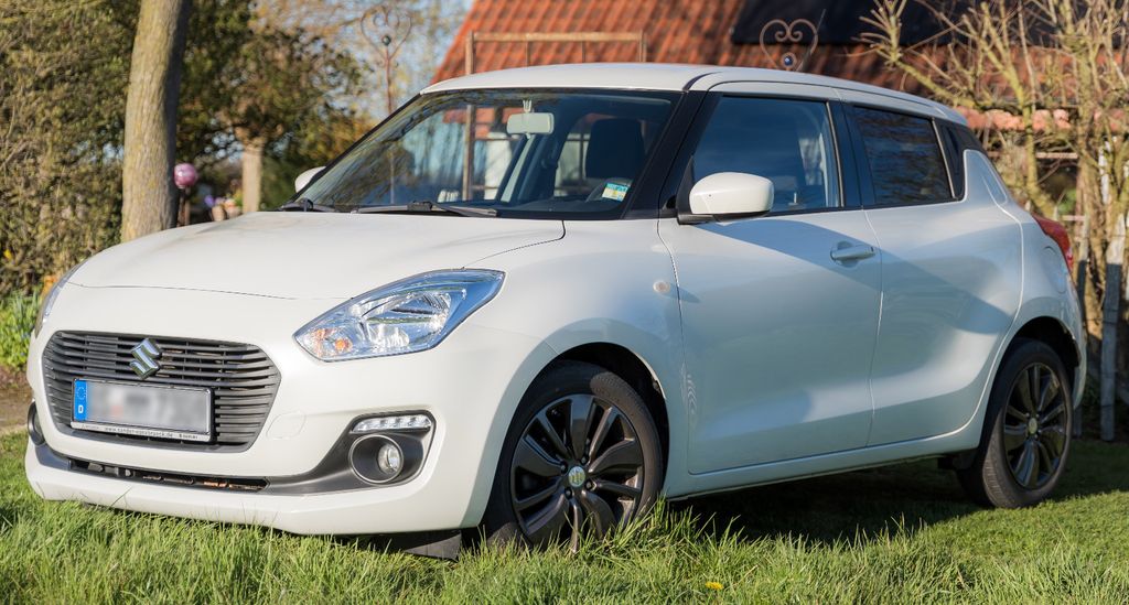 Suzuki Swift 67.000 km 12.900 &euro; Melle 49326