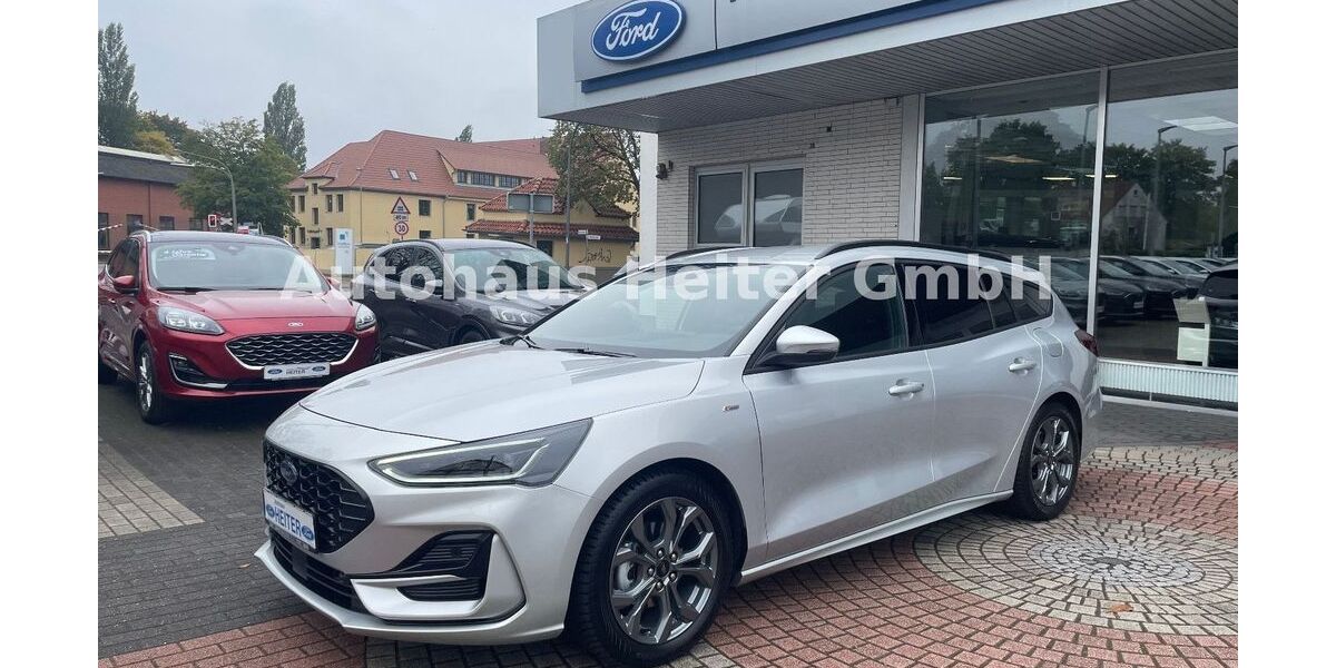 Ford Focus 11.500 km 26.950 &euro; Osnabrück 49090