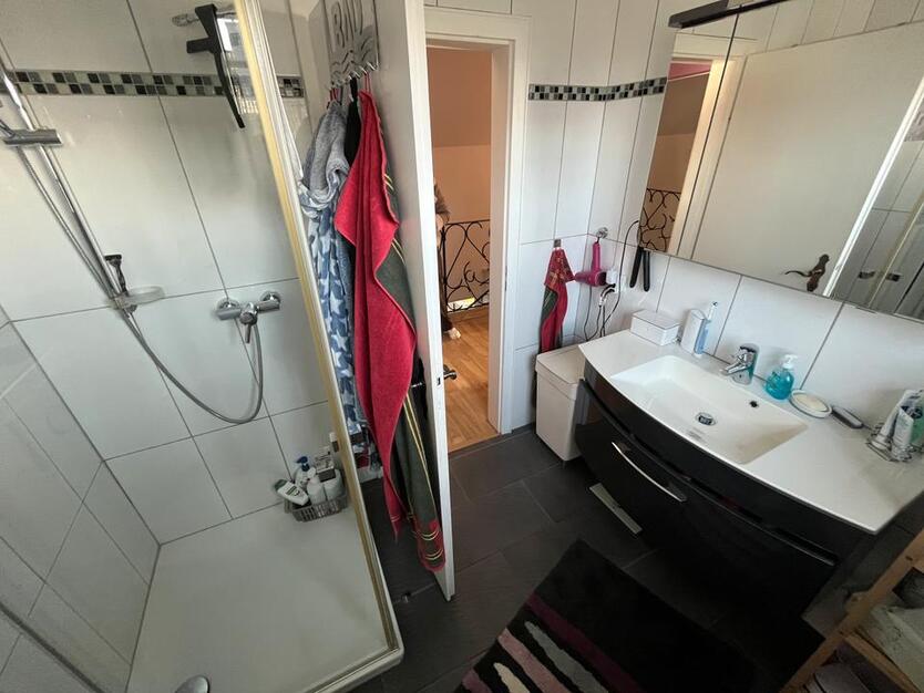 7,5 Zimmer EFH mit großzügigem Garten zimmer