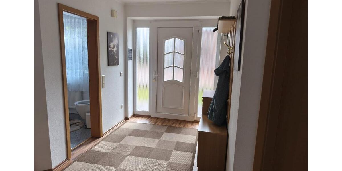Einfamilienhaus Neuenkirchen - 8 Zimmer, 145 m&sup2;, 350.000&euro; | Angebot:26871681