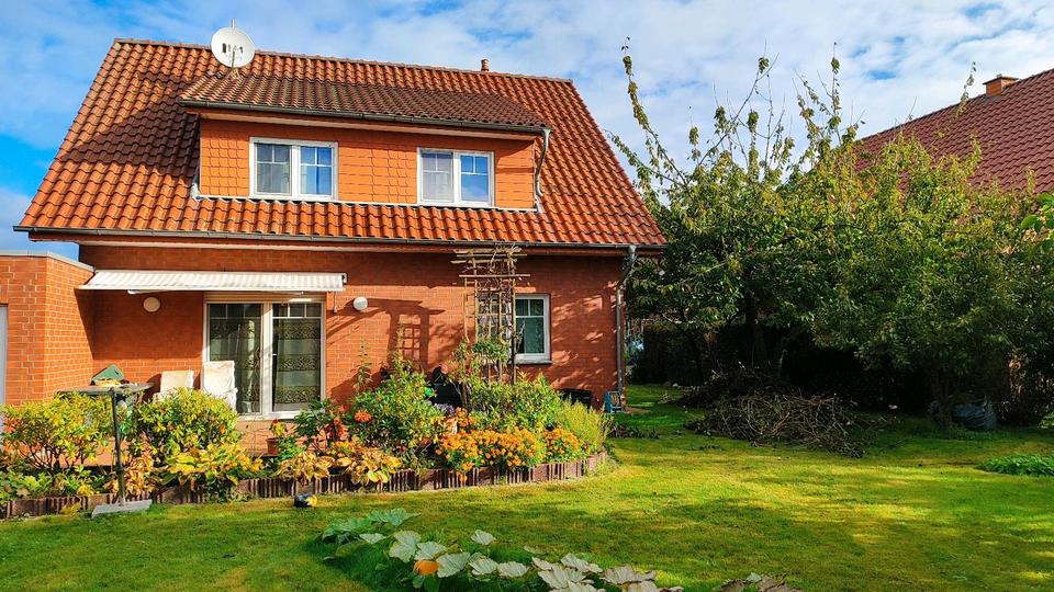 Einfamilienhaus Bohmte - 8 Zimmer, 126 m&sup2;, 320.000&euro; | Angebot:25961625