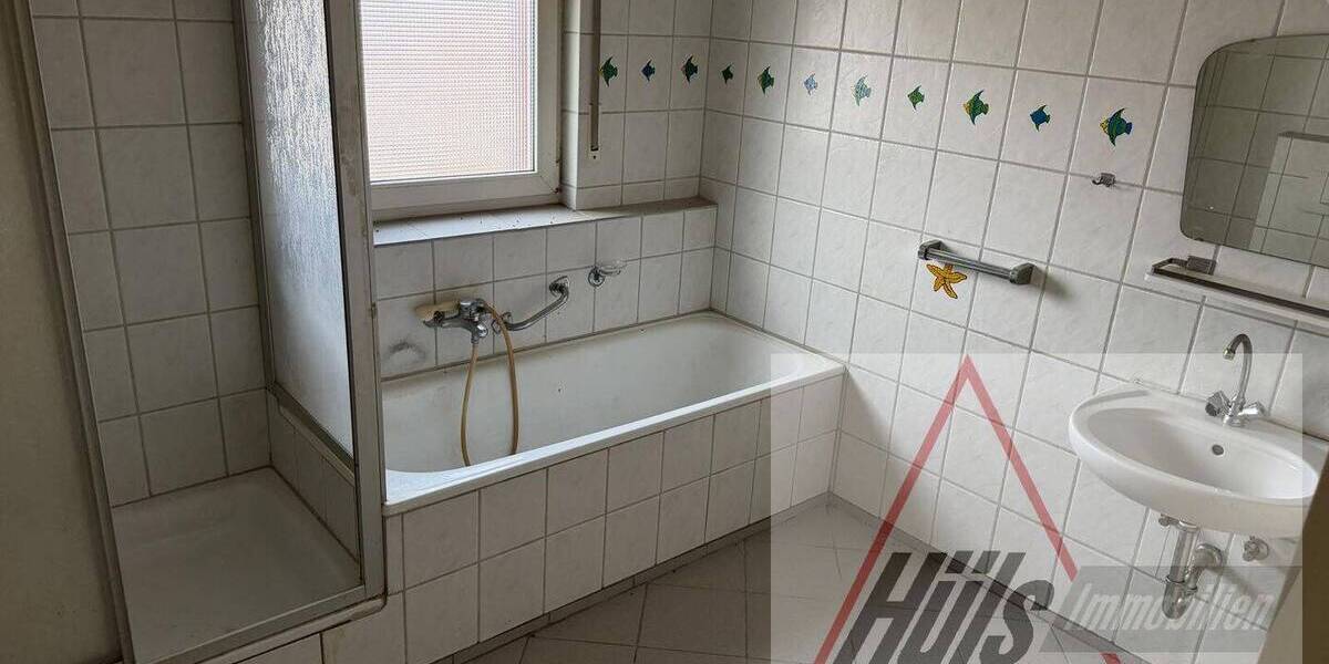 Mehrfamilienhaus, Wohnhaus Lienen - 9 Zimmer, 217 m&sup2;, 350.000&euro; | Angebot:25939596