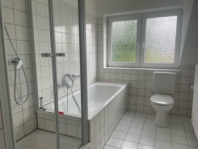 Dachgeschoßwohnung Osnabrück Gretesch - 3 Zimmer, 112 m&sup2;, 952&euro; | Angebot:24323653