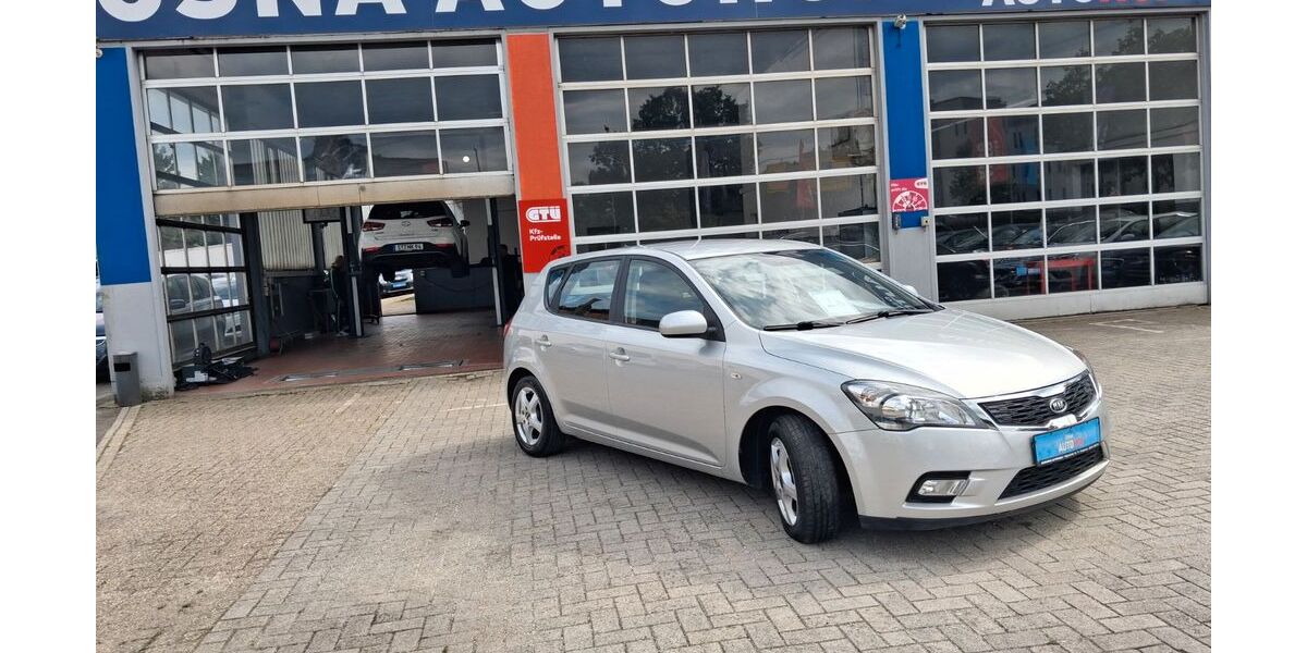 Kia ceed / Ceed 210.000 km 2.200 &euro; Osnabrück 49090