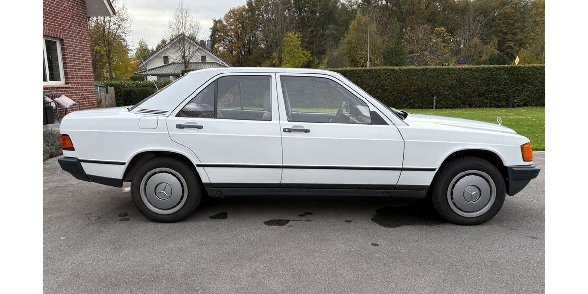 Mercedes-Benz 190 147.636 km 5.500 &euro; Glandorf 49219