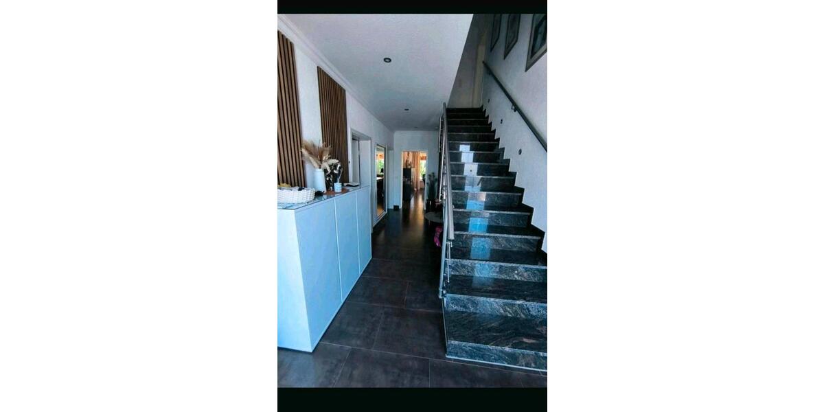 Einfamilienhaus Versmold - 8 Zimmer, 250 m&sup2;, 542.000&euro; | Angebot:25989208