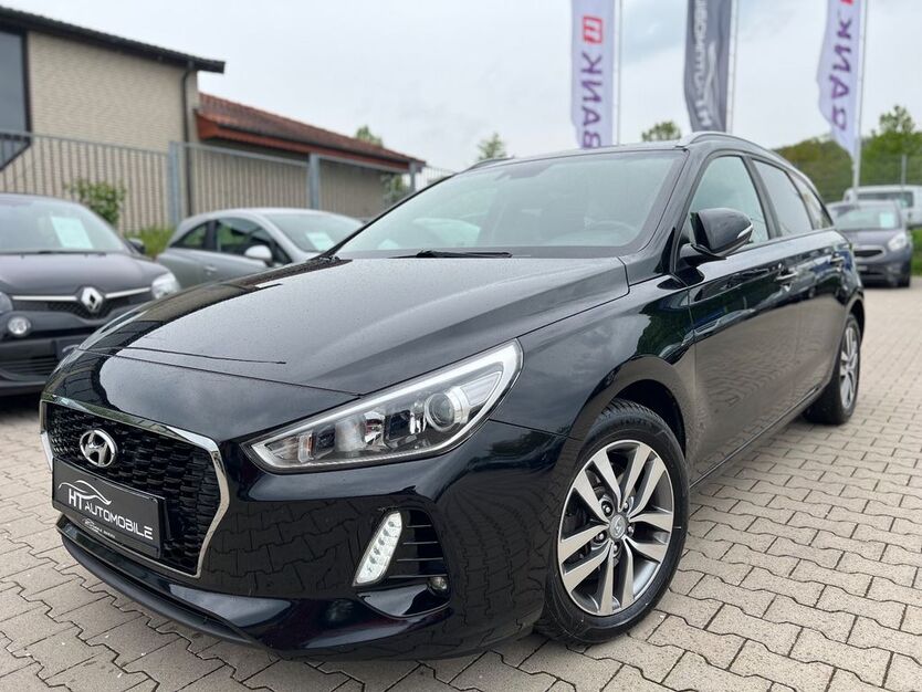 Hyundai i30 102.000 km 12.999 € Ibbenbüren 49477