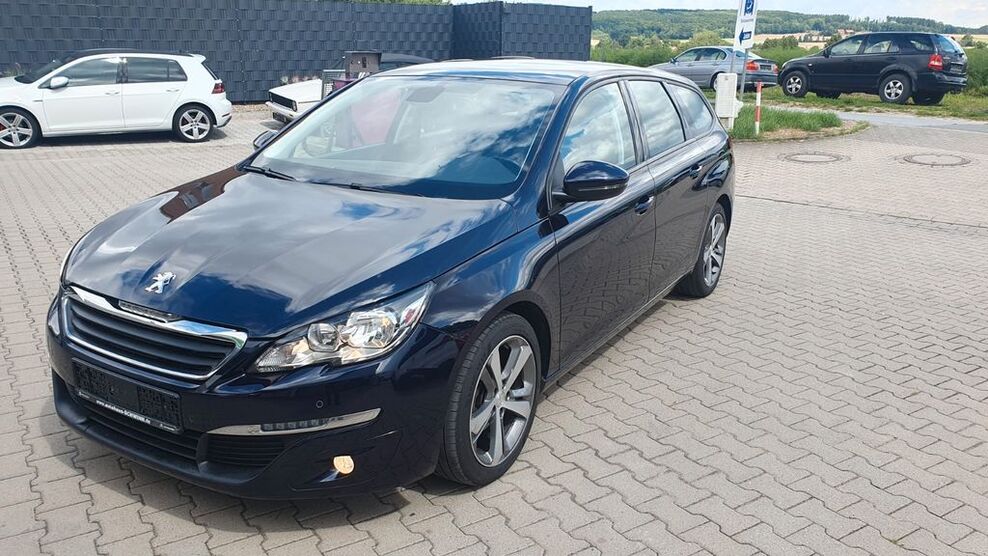 Peugeot 308 167.000 km 5.450 € Bad Laer 49196