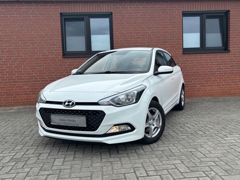 i20