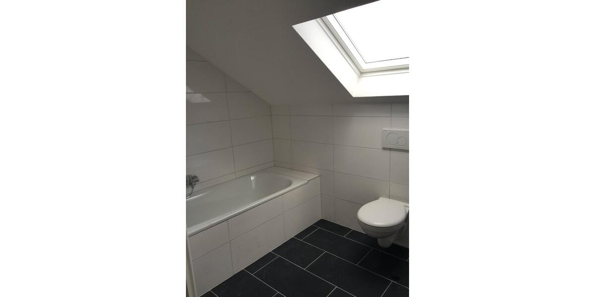 Dachgeschoßwohnung Ibbenbüren Bockraden - 3 Zimmer, 71 m&sup2;, 190.000&euro; | Angebot:27081293