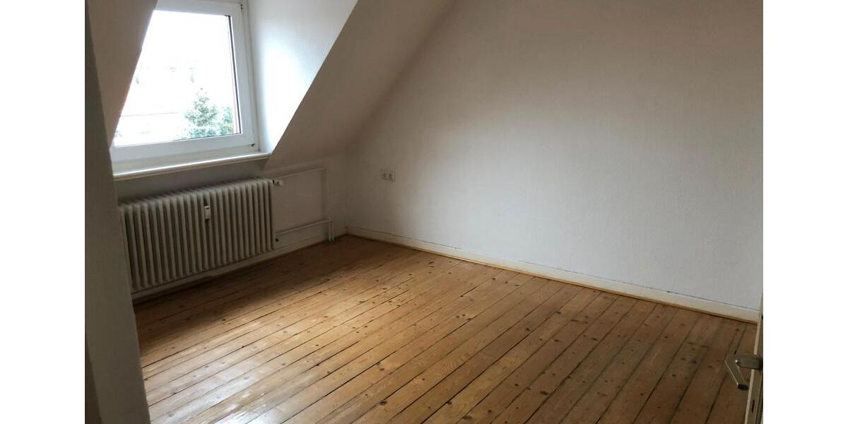 Dachgeschoßwohnung Osnabrück Eversburg - 3 Zimmer, 68 m&sup2;, 600&euro; | Angebot:26676499
