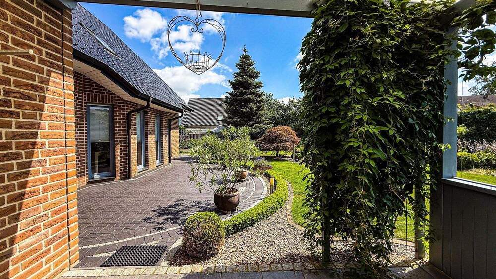 Einfamilienhaus Bad Essen Lintorf - 4 Zimmer, 212 m&sup2;, 619.000&euro; | Angebot:24826059