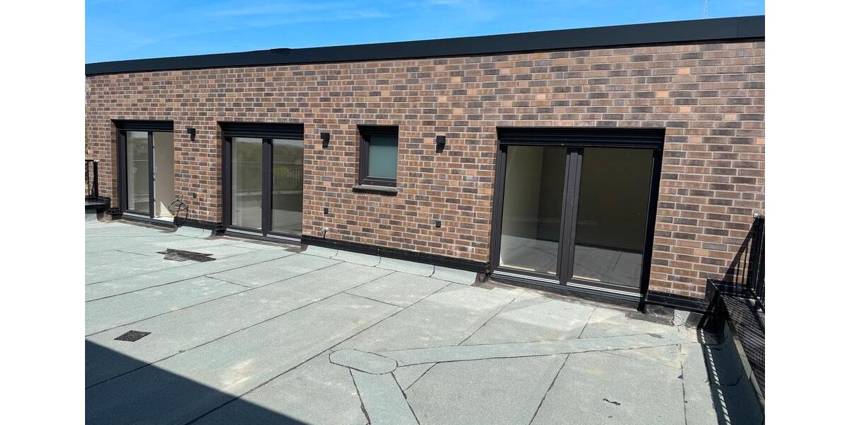 Dachgeschoßwohnung Osnabrück Hellern - 2 Zimmer, 110 m&sup2;, 1.750&euro; | Angebot:26322878