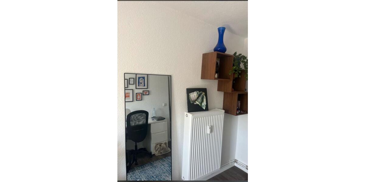 Dachgeschoßwohnung Osnabrück - 12 Zimmer, 90 m&sup2;, 337&euro; | Angebot:26287456