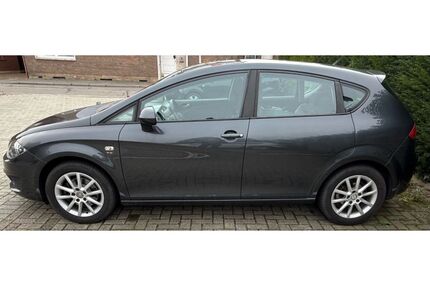 Seat Leon 140.000 km 3.800 &euro; Bramsche 49565