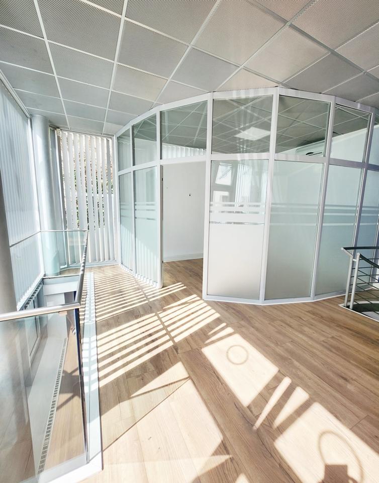 !!! zentrales Büro mit Doppelfunktion als Ladenlokal - hoher Standard !!! zimmer