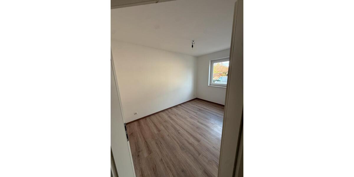 Erdgeschoßwohnung Melle - 4 Zimmer, 95 m&sup2;, 930&euro; | Angebot:25566129
