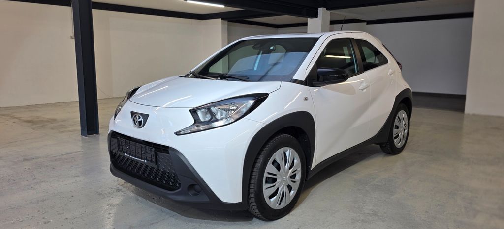 Toyota Aygo (X) 14.153 km 14.999 &euro; Versmold 33775
