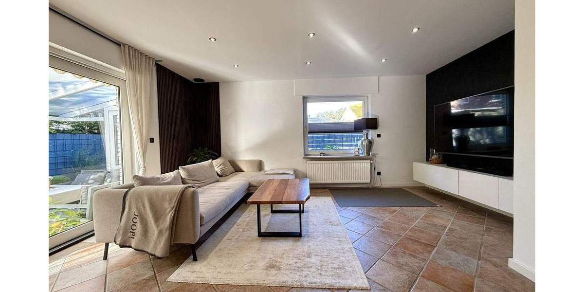 Mehrfamilienhaus, Wohnhaus Lotte Halen - 8 Zimmer, 193 m&sup2;, 495.000&euro; | Angebot:25673352