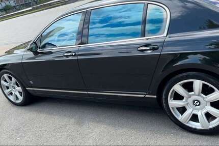 Bentley Flying Spur 56.000 km 31.950 &euro; Osnabrück 49076