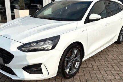 Ford Focus 78.600 km 16.890 &euro; Hilter 49176