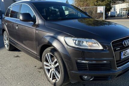 Audi Q7 156.400 km 8.900 &euro; Osnabrück 49090