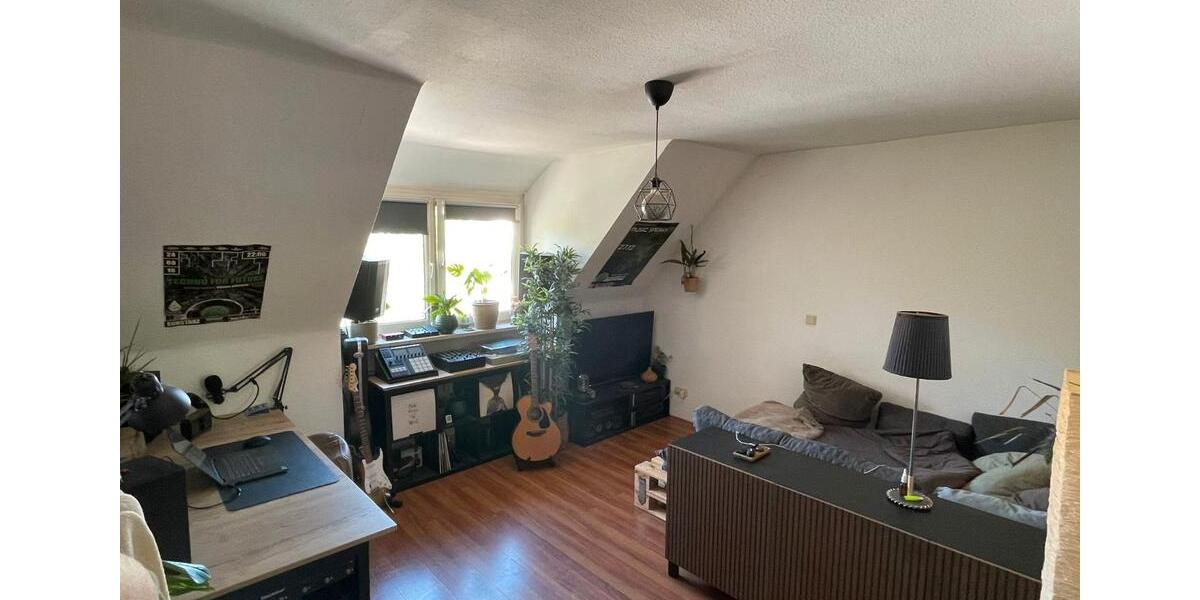 Dachgeschoßwohnung Osnabrück - 3 Zimmer, 74 m&sup2;, 590&euro; | Angebot:26313181
