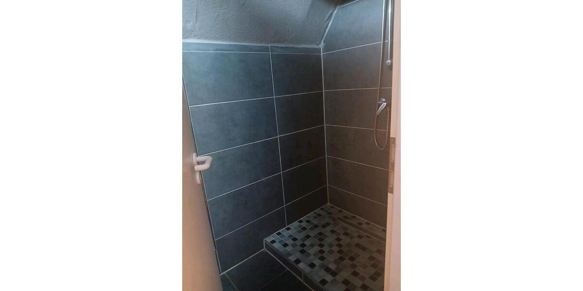 Dachgeschoßwohnung Osnabrück Hellern - 2 Zimmer, 40 m&sup2;, 620&euro; | Angebot:27601772