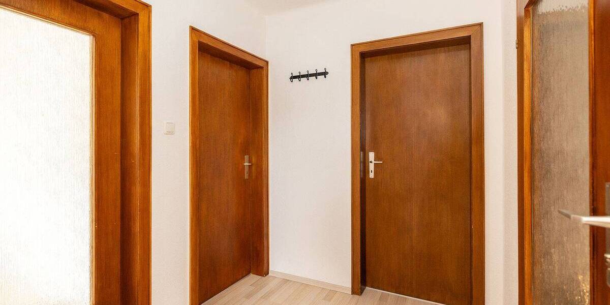 Mehrfamilienhaus, Wohnhaus Osnabrück Gretesch - 7 Zimmer, 190 m&sup2;, 399.000&euro; | Angebot:26630308